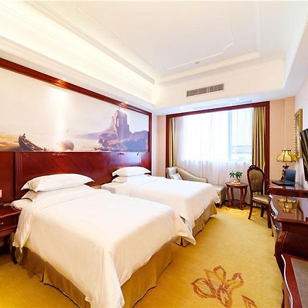 维也纳国际酒店上海国际旅游度假区乐园店 外观 照片